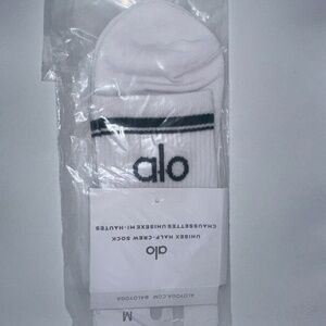 ALO Unisex Half-Crew Throwback Sock White One Pair Women's Medium…